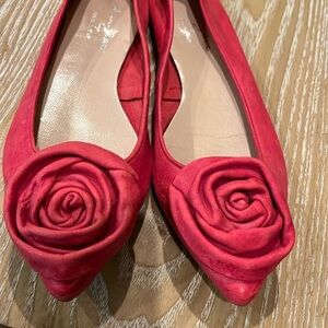 Massimo Matteo Soft Red Leather Women Shoes with large flower design Size 8